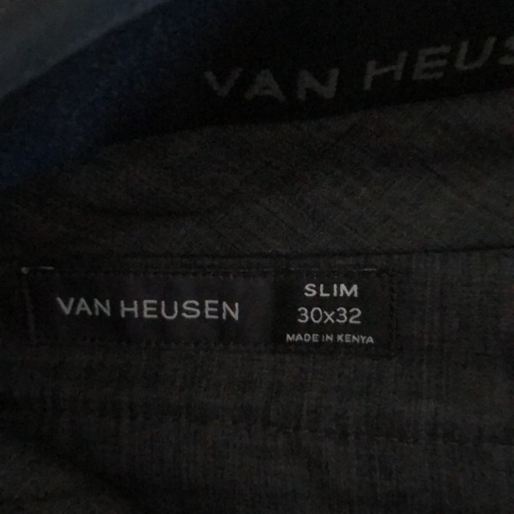 Men’s size 30 X 32 slim Van Heusen gray dress pants - Picture 8 of 11